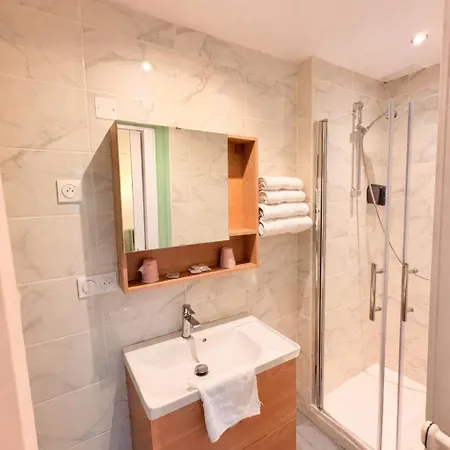 호텔 Le Lion D'or 라 셰즈 듀