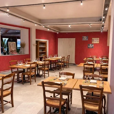 Le Lion D'or 라 셰즈 듀